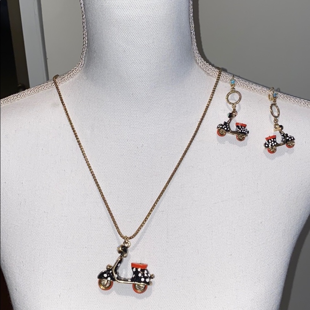 Betsey Johnson Jewelry Set - Picture 1 of 6